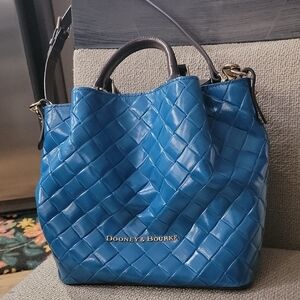 Dooney & Bourke Teal Quilted Tote